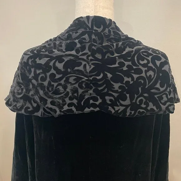 Vintage Black Velvet Burnout Opera Coat c1980s - Picture 6 of 7